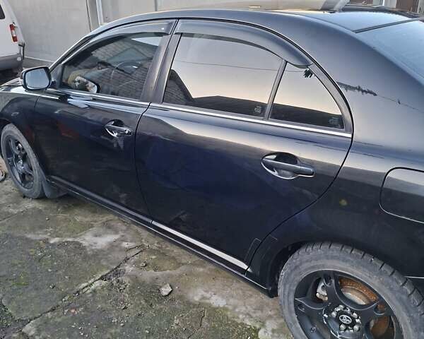 Чорний Тойота Авенсіс, об'ємом двигуна 1.79 л та пробігом 204 тис. км за 6200 $, фото 1 на Automoto.ua