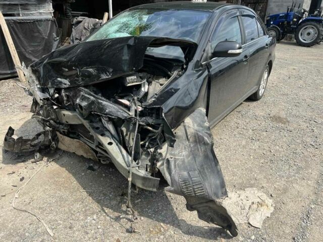 Черный Тойота Авенсис, объемом двигателя 1.8 л и пробегом 1000 тыс. км за 4000 $, фото 2 на Automoto.ua