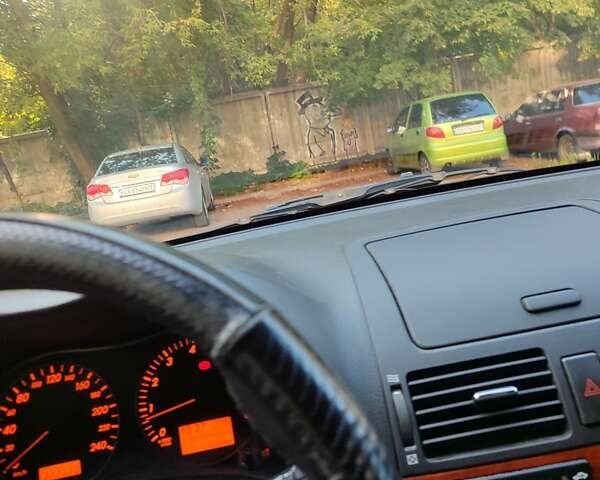 Черный Тойота Авенсис, объемом двигателя 1.8 л и пробегом 320 тыс. км за 7200 $, фото 7 на Automoto.ua