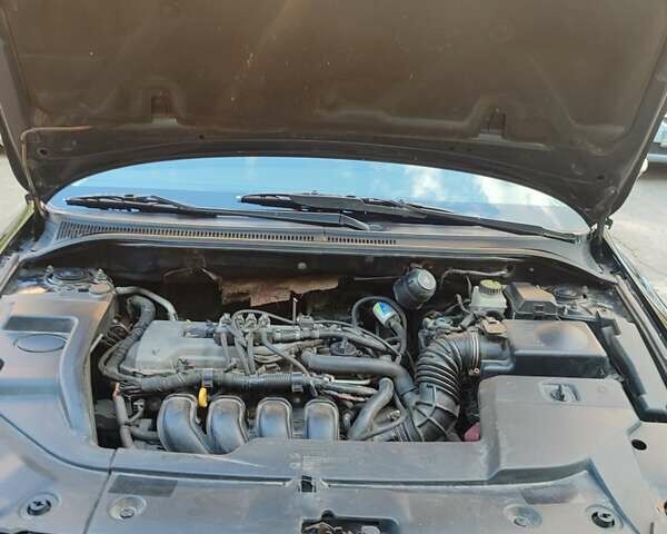 Черный Тойота Авенсис, объемом двигателя 1.8 л и пробегом 320 тыс. км за 7200 $, фото 34 на Automoto.ua