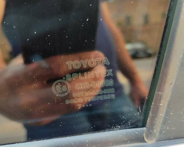 Черный Тойота Авенсис, объемом двигателя 1.8 л и пробегом 320 тыс. км за 7200 $, фото 32 на Automoto.ua