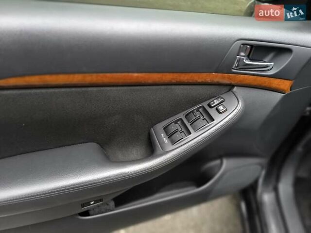 Черный Тойота Авенсис, объемом двигателя 1.8 л и пробегом 190 тыс. км за 7100 $, фото 17 на Automoto.ua