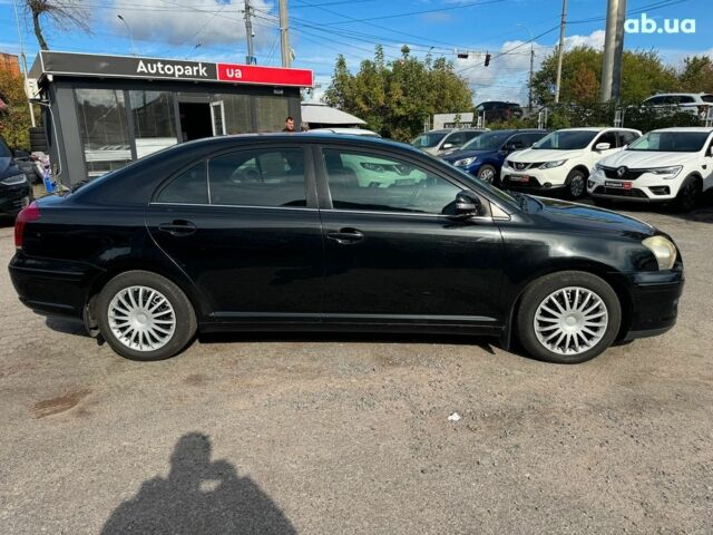 Чорний Тойота Авенсіс, об'ємом двигуна 2 л та пробігом 264 тис. км за 7190 $, фото 4 на Automoto.ua