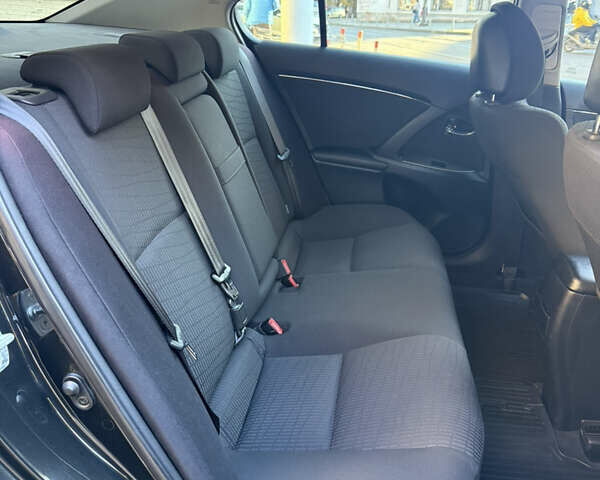 Черный Тойота Авенсис, объемом двигателя 1.8 л и пробегом 193 тыс. км за 9199 $, фото 62 на Automoto.ua