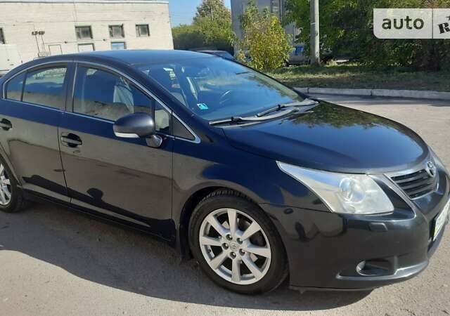 Черный Тойота Авенсис, объемом двигателя 2 л и пробегом 293 тыс. км за 9800 $, фото 4 на Automoto.ua