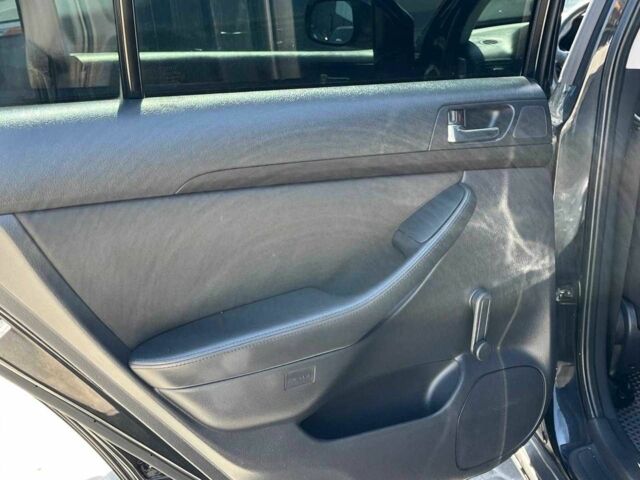Чорний Тойота Авенсіс, об'ємом двигуна 2 л та пробігом 330 тис. км за 6830 $, фото 20 на Automoto.ua