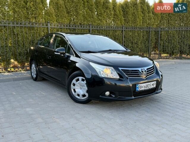 Черный Тойота Авенсис, объемом двигателя 2 л и пробегом 199 тыс. км за 8300 $, фото 4 на Automoto.ua