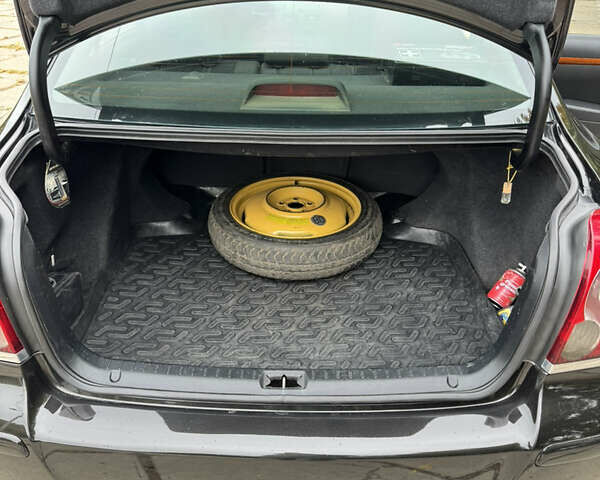 Черный Тойота Авенсис, объемом двигателя 1.8 л и пробегом 262 тыс. км за 6700 $, фото 18 на Automoto.ua