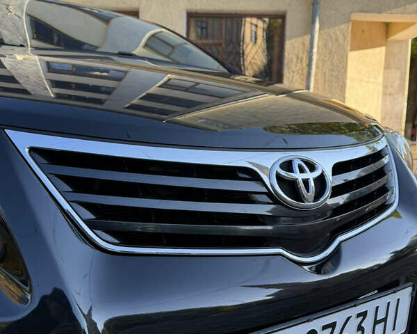 Черный Тойота Авенсис, объемом двигателя 1.8 л и пробегом 193 тыс. км за 9199 $, фото 10 на Automoto.ua