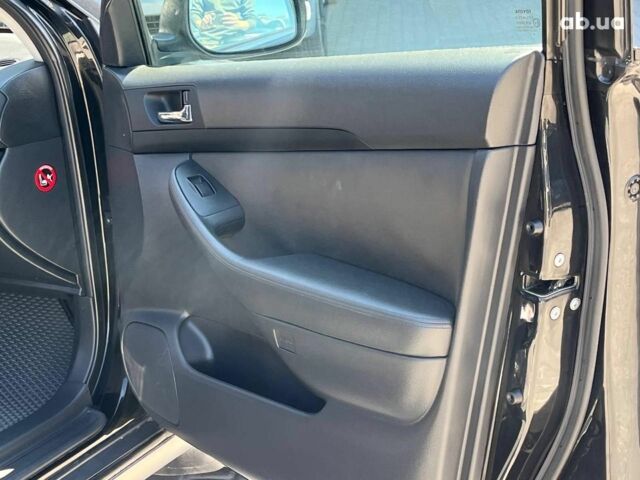 Чорний Тойота Авенсіс, об'ємом двигуна 2 л та пробігом 330 тис. км за 7690 $, фото 9 на Automoto.ua