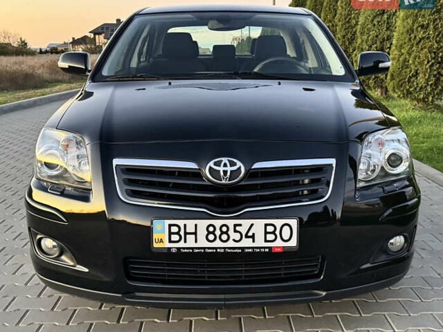 Черный Тойота Авенсис, объемом двигателя 1.8 л и пробегом 98 тыс. км за 10300 $, фото 3 на Automoto.ua