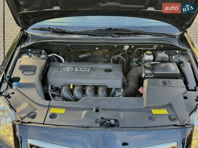 Черный Тойота Авенсис, объемом двигателя 1.8 л и пробегом 98 тыс. км за 10300 $, фото 79 на Automoto.ua