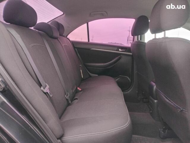 Черный Тойота Авенсис, объемом двигателя 1.8 л и пробегом 297 тыс. км за 7490 $, фото 18 на Automoto.ua