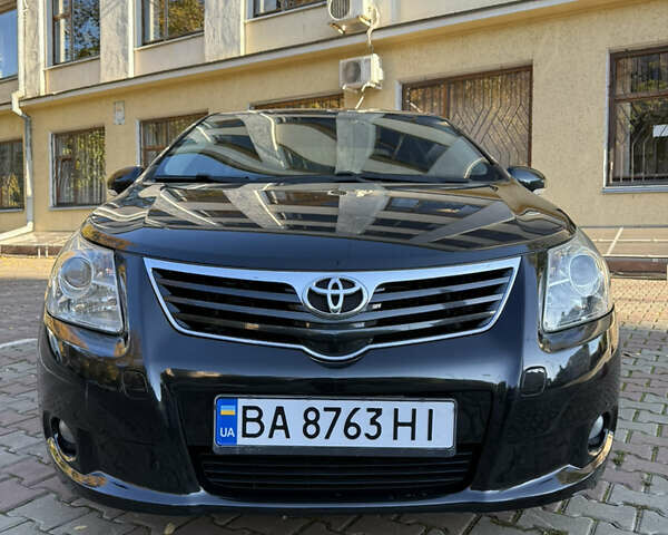 Черный Тойота Авенсис, объемом двигателя 1.8 л и пробегом 193 тыс. км за 9199 $, фото 1 на Automoto.ua