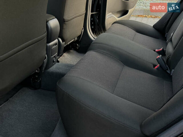 Черный Тойота Авенсис, объемом двигателя 1.8 л и пробегом 98 тыс. км за 10300 $, фото 55 на Automoto.ua