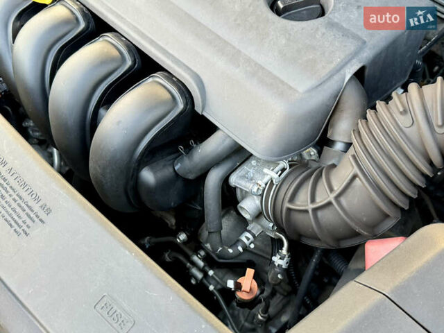 Черный Тойота Авенсис, объемом двигателя 1.8 л и пробегом 98 тыс. км за 10300 $, фото 80 на Automoto.ua