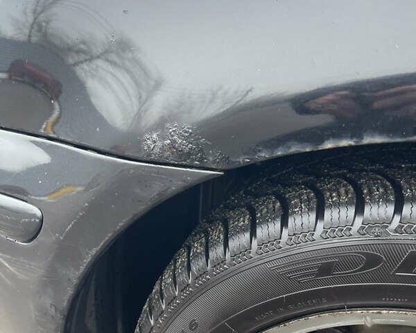 Чорний Тойота Авенсіс, об'ємом двигуна 1.8 л та пробігом 265 тис. км за 6300 $, фото 18 на Automoto.ua