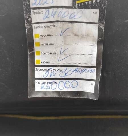 Черный Тойота Авенсис, объемом двигателя 1.79 л и пробегом 247 тыс. км за 6700 $, фото 34 на Automoto.ua