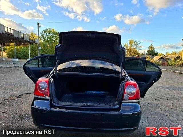 Черный Тойота Авенсис, объемом двигателя 1.8 л и пробегом 183 тыс. км за 7500 $, фото 8 на Automoto.ua