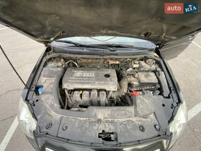 Черный Тойота Авенсис, объемом двигателя 1.8 л и пробегом 240 тыс. км за 6313 $, фото 18 на Automoto.ua