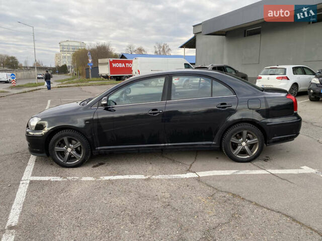 Черный Тойота Авенсис, объемом двигателя 1.8 л и пробегом 240 тыс. км за 6313 $, фото 2 на Automoto.ua