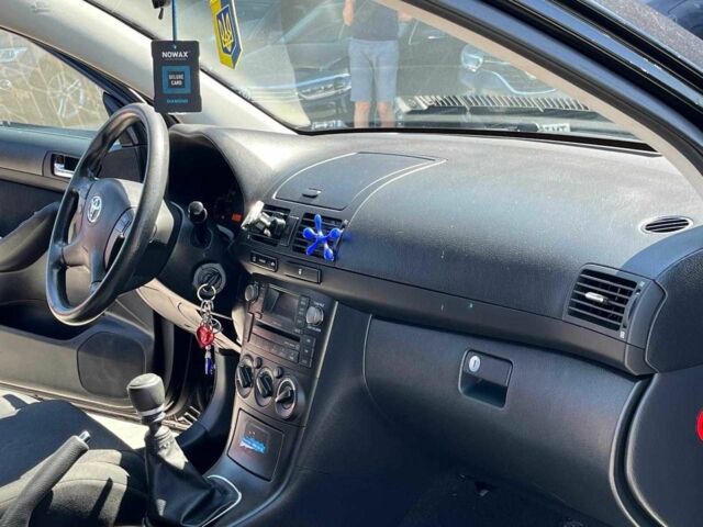 Чорний Тойота Авенсіс, об'ємом двигуна 2 л та пробігом 330 тис. км за 6830 $, фото 13 на Automoto.ua