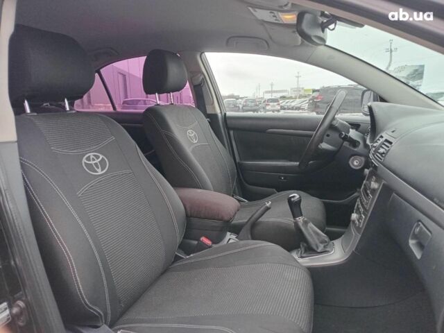 Черный Тойота Авенсис, объемом двигателя 1.8 л и пробегом 297 тыс. км за 7490 $, фото 22 на Automoto.ua