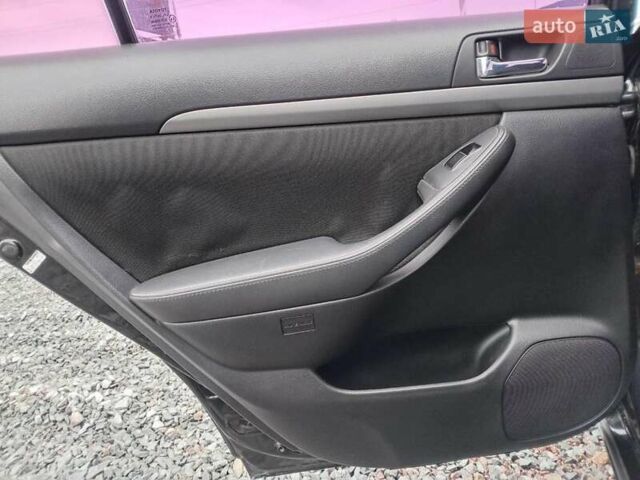Черный Тойота Авенсис, объемом двигателя 1.8 л и пробегом 297 тыс. км за 7490 $, фото 16 на Automoto.ua