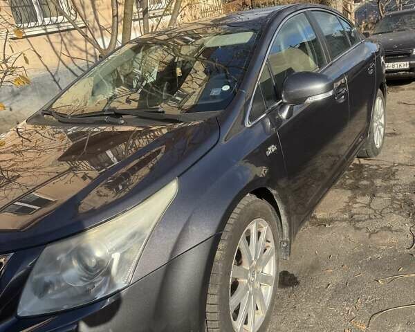 Черный Тойота Авенсис, объемом двигателя 2.2 л и пробегом 218 тыс. км за 9000 $, фото 24 на Automoto.ua