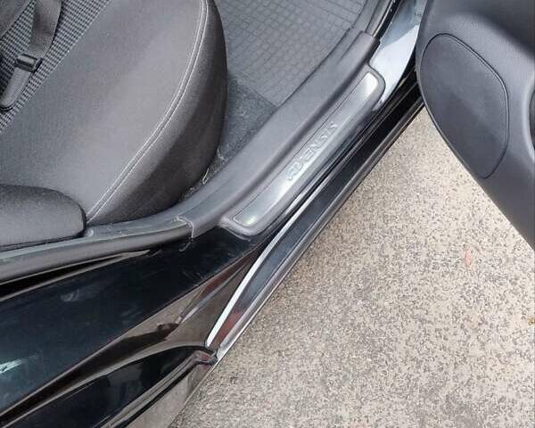 Черный Тойота Авенсис, объемом двигателя 1.8 л и пробегом 256 тыс. км за 7999 $, фото 10 на Automoto.ua