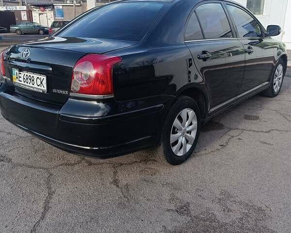 Черный Тойота Авенсис, объемом двигателя 1.8 л и пробегом 202 тыс. км за 7900 $, фото 5 на Automoto.ua