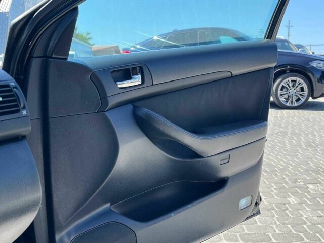 Чорний Тойота Авенсіс, об'ємом двигуна 2 л та пробігом 330 тис. км за 6830 $, фото 23 на Automoto.ua