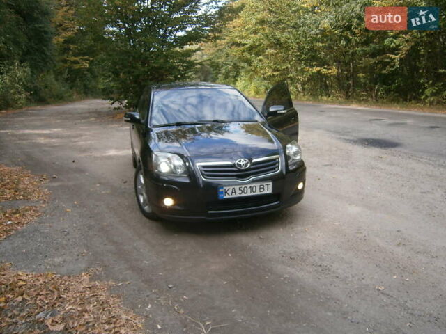 Чорний Тойота Авенсіс, об'ємом двигуна 1.79 л та пробігом 252 тис. км за 6400 $, фото 23 на Automoto.ua