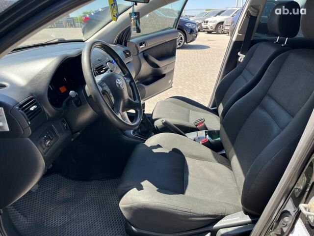 Чорний Тойота Авенсіс, об'ємом двигуна 2 л та пробігом 330 тис. км за 7690 $, фото 37 на Automoto.ua