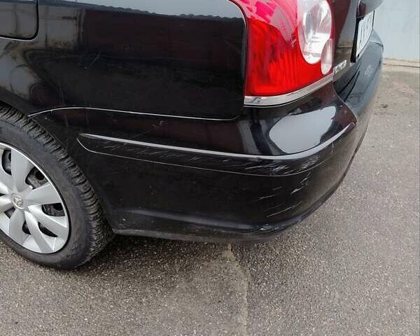 Черный Тойота Авенсис, объемом двигателя 1.8 л и пробегом 256 тыс. км за 7999 $, фото 29 на Automoto.ua