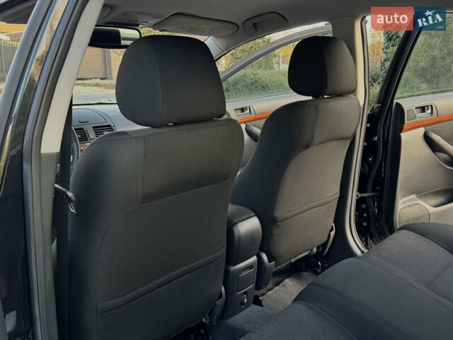 Черный Тойота Авенсис, объемом двигателя 1.8 л и пробегом 98 тыс. км за 10300 $, фото 54 на Automoto.ua