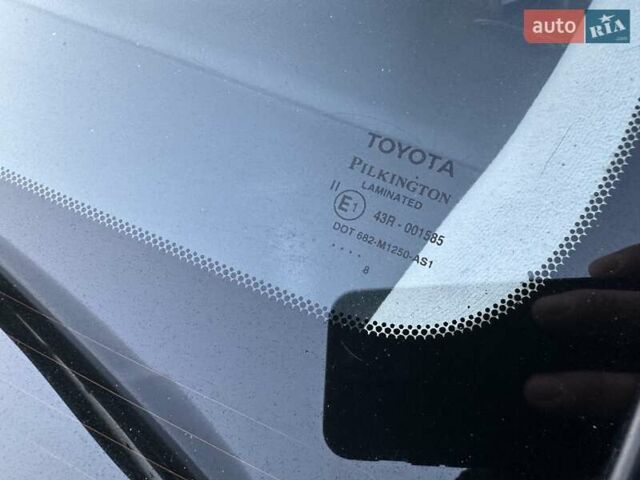 Чорний Тойота Авенсіс, об'ємом двигуна 1.8 л та пробігом 136 тис. км за 8300 $, фото 60 на Automoto.ua