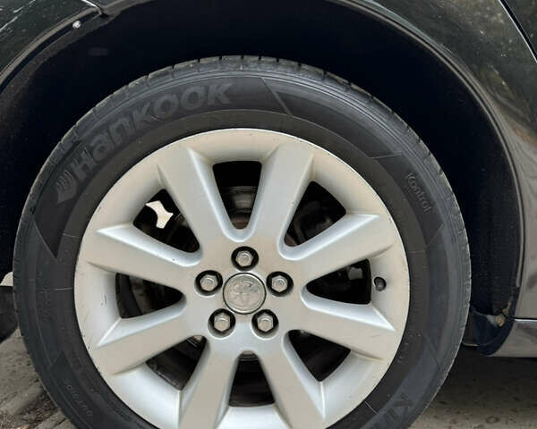 Черный Тойота Авенсис, объемом двигателя 1.8 л и пробегом 262 тыс. км за 6700 $, фото 7 на Automoto.ua