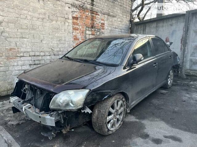 Чорний Тойота Авенсіс, об'ємом двигуна 2 л та пробігом 184 тис. км за 3900 $, фото 1 на Automoto.ua