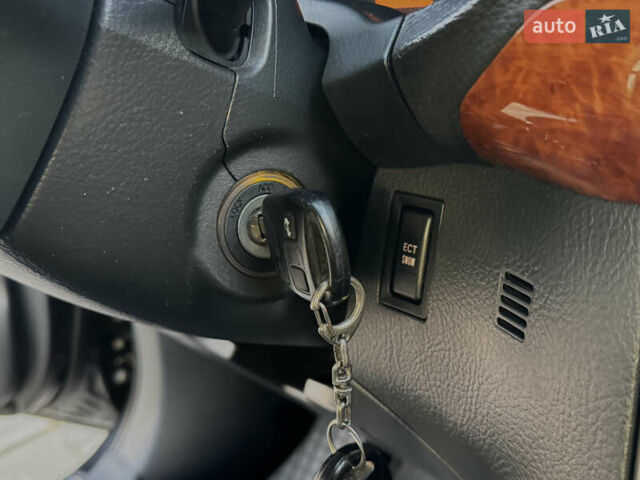 Черный Тойота Авенсис, объемом двигателя 1.8 л и пробегом 98 тыс. км за 10300 $, фото 68 на Automoto.ua