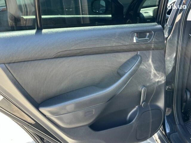 Чорний Тойота Авенсіс, об'ємом двигуна 2 л та пробігом 330 тис. км за 7690 $, фото 20 на Automoto.ua