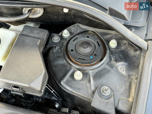 Черный Тойота Авенсис, объемом двигателя 1.8 л и пробегом 98 тыс. км за 10300 $, фото 81 на Automoto.ua