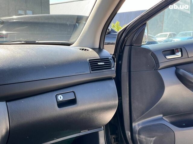 Чорний Тойота Авенсіс, об'ємом двигуна 2 л та пробігом 330 тис. км за 7690 $, фото 16 на Automoto.ua
