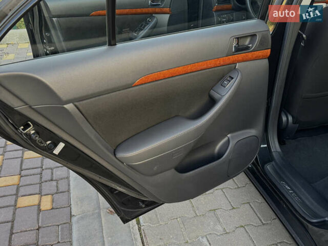 Черный Тойота Авенсис, объемом двигателя 1.8 л и пробегом 98 тыс. км за 10300 $, фото 52 на Automoto.ua