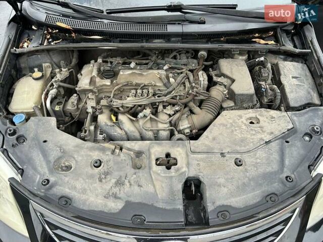 Черный Тойота Авенсис, объемом двигателя 2 л и пробегом 275 тыс. км за 8200 $, фото 13 на Automoto.ua