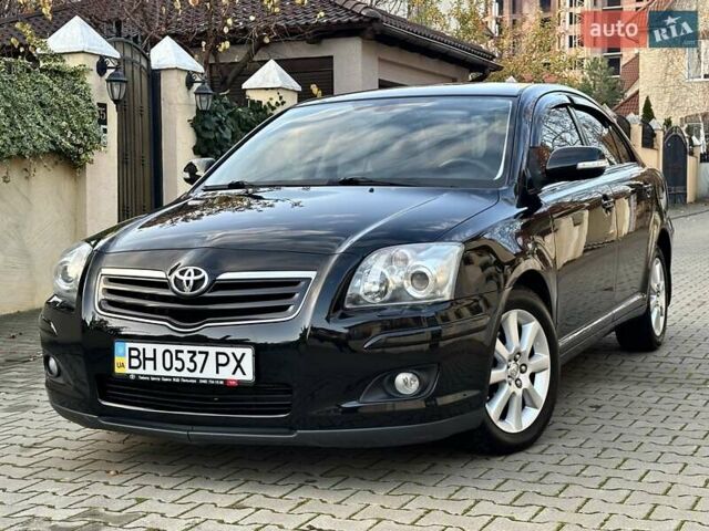 Чорний Тойота Авенсіс, об'ємом двигуна 1.8 л та пробігом 136 тис. км за 8300 $, фото 4 на Automoto.ua