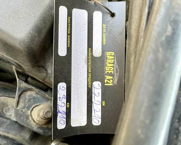 Черный Тойота Авенсис, объемом двигателя 1.8 л и пробегом 225 тыс. км за 6800 $, фото 21 на Automoto.ua