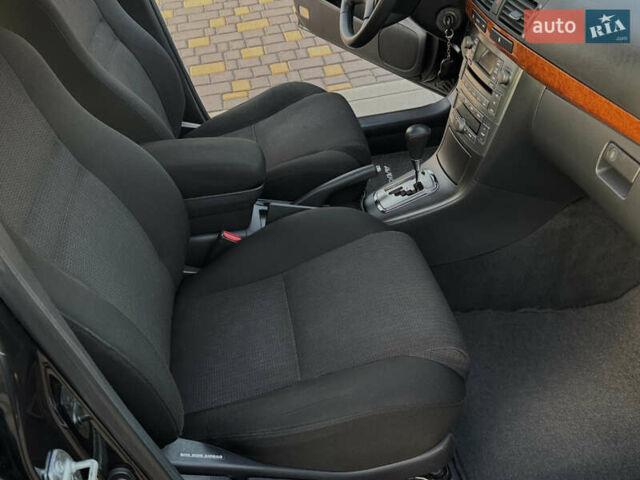 Черный Тойота Авенсис, объемом двигателя 1.8 л и пробегом 98 тыс. км за 10300 $, фото 64 на Automoto.ua