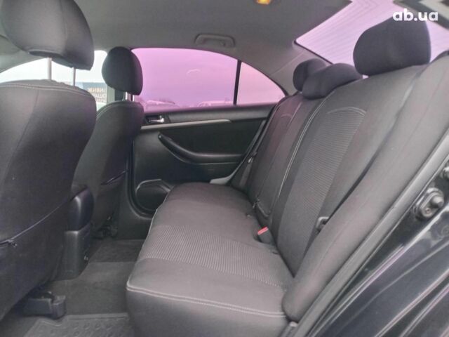 Черный Тойота Авенсис, объемом двигателя 1.8 л и пробегом 297 тыс. км за 7490 $, фото 15 на Automoto.ua