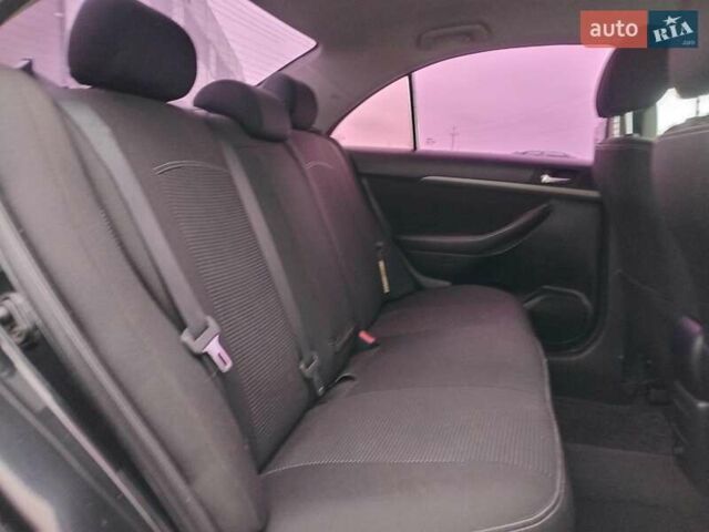Черный Тойота Авенсис, объемом двигателя 1.8 л и пробегом 297 тыс. км за 7490 $, фото 19 на Automoto.ua